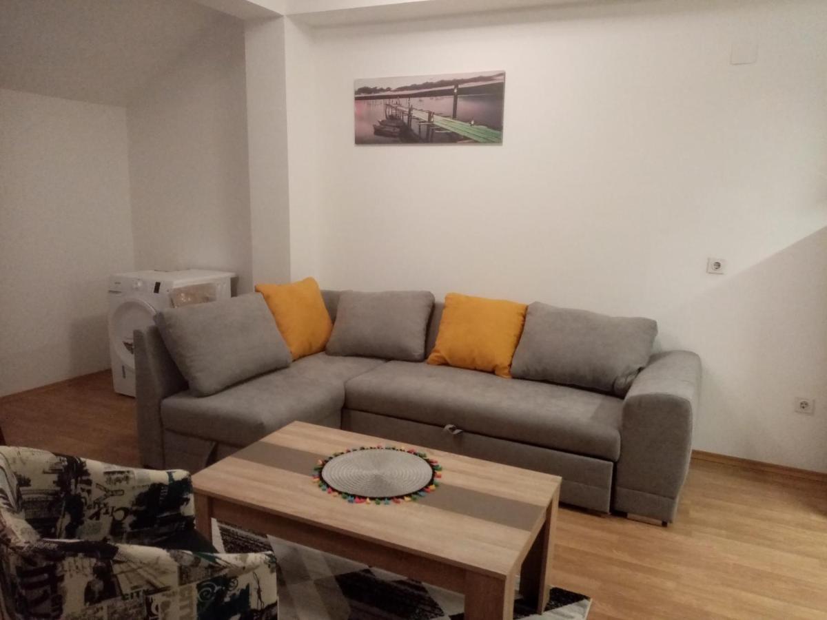 Flamanita Apartments 斯科普里 外观 照片