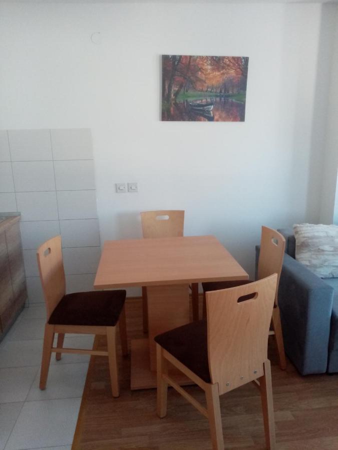 Flamanita Apartments 斯科普里 外观 照片
