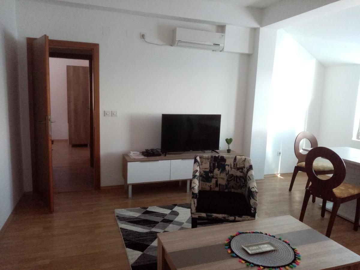 Flamanita Apartments 斯科普里 外观 照片