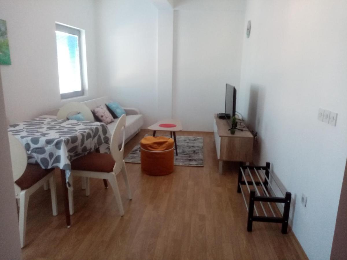 Flamanita Apartments 斯科普里 外观 照片